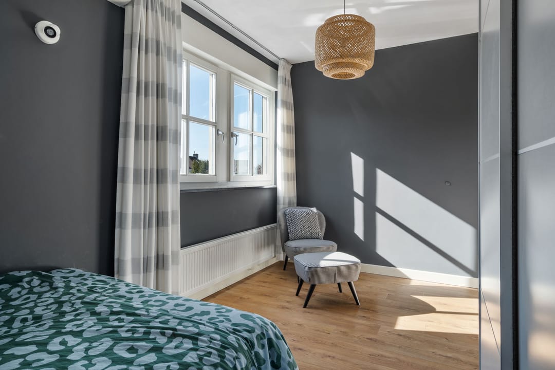 Foto 47 van van Brederodestraat 2