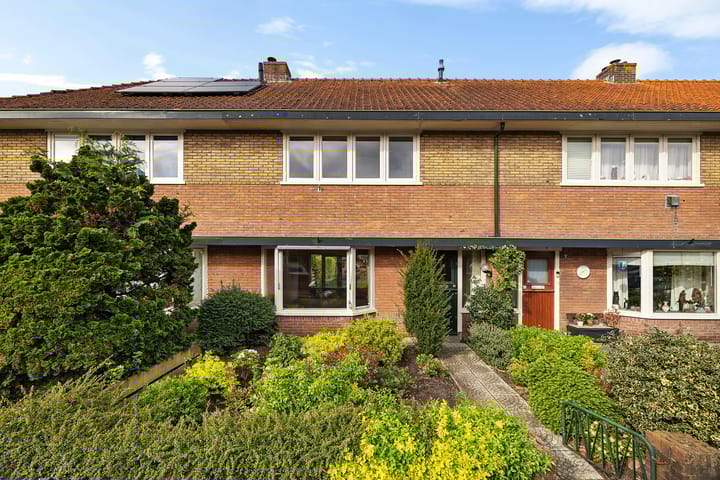 Foto 1 van Roelofsstraat 5