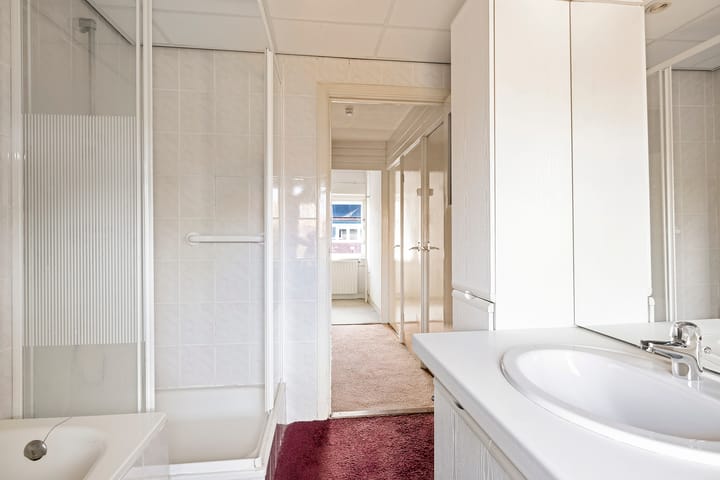 Foto 14 van Roelofsstraat 5