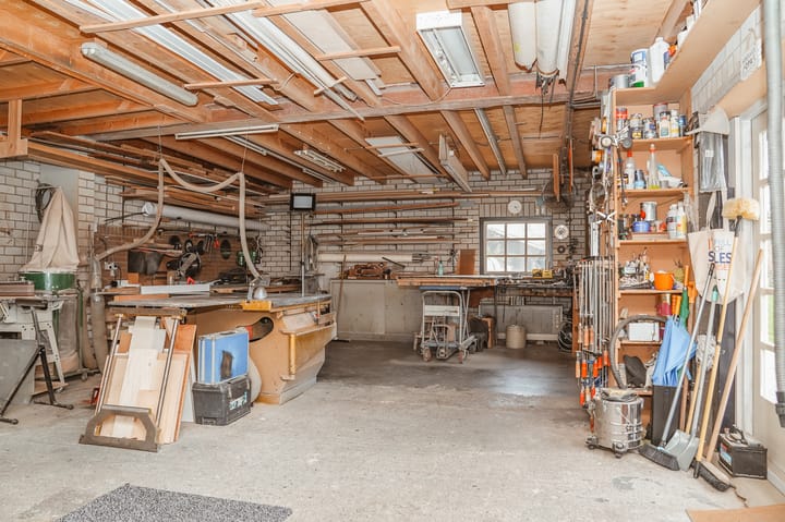 Photo 22 of Florastraat 36