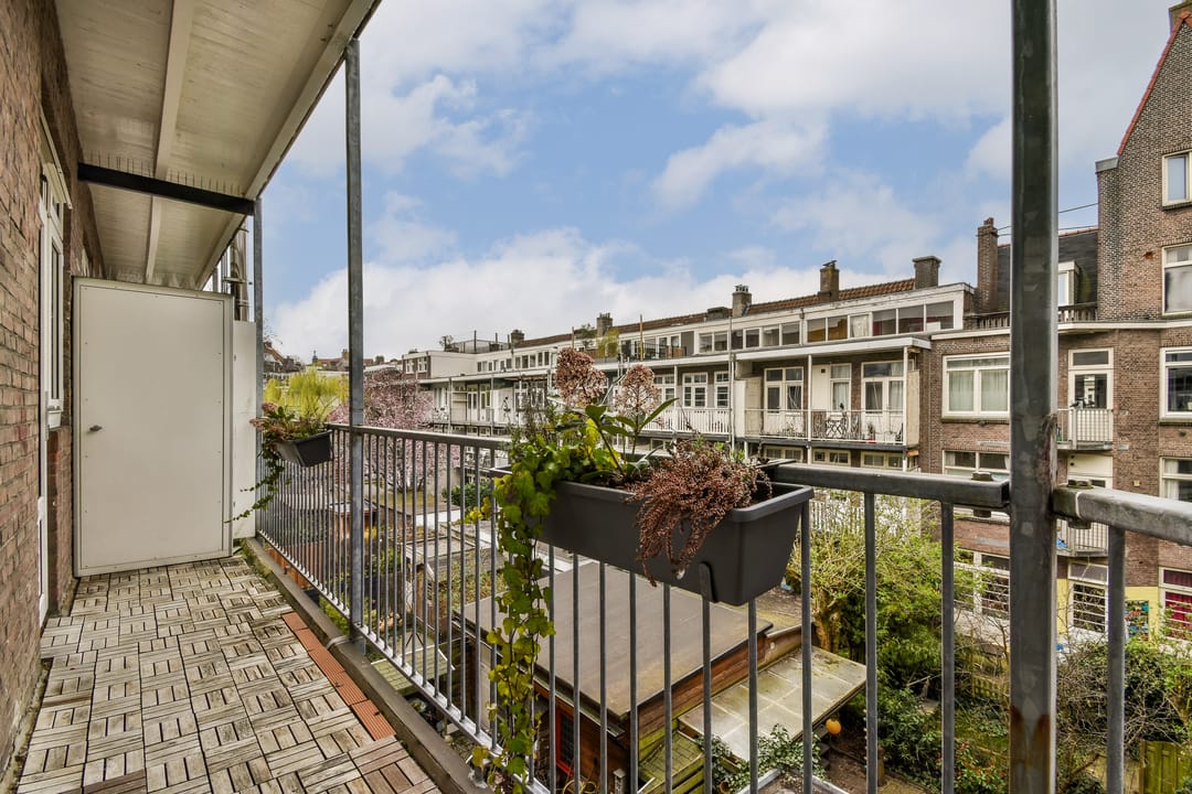 Photo 7 of Kromme Leimuidenstraat 6-2