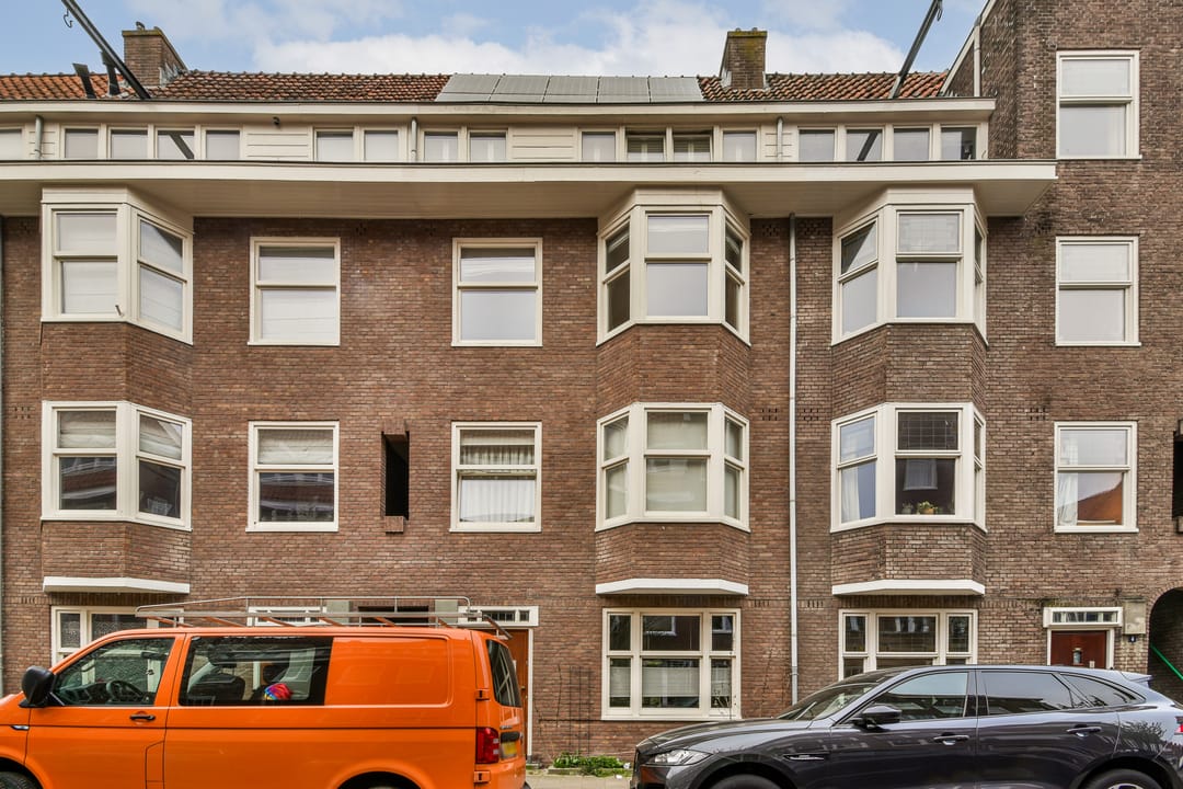 Photo 22 of Kromme Leimuidenstraat 6-2