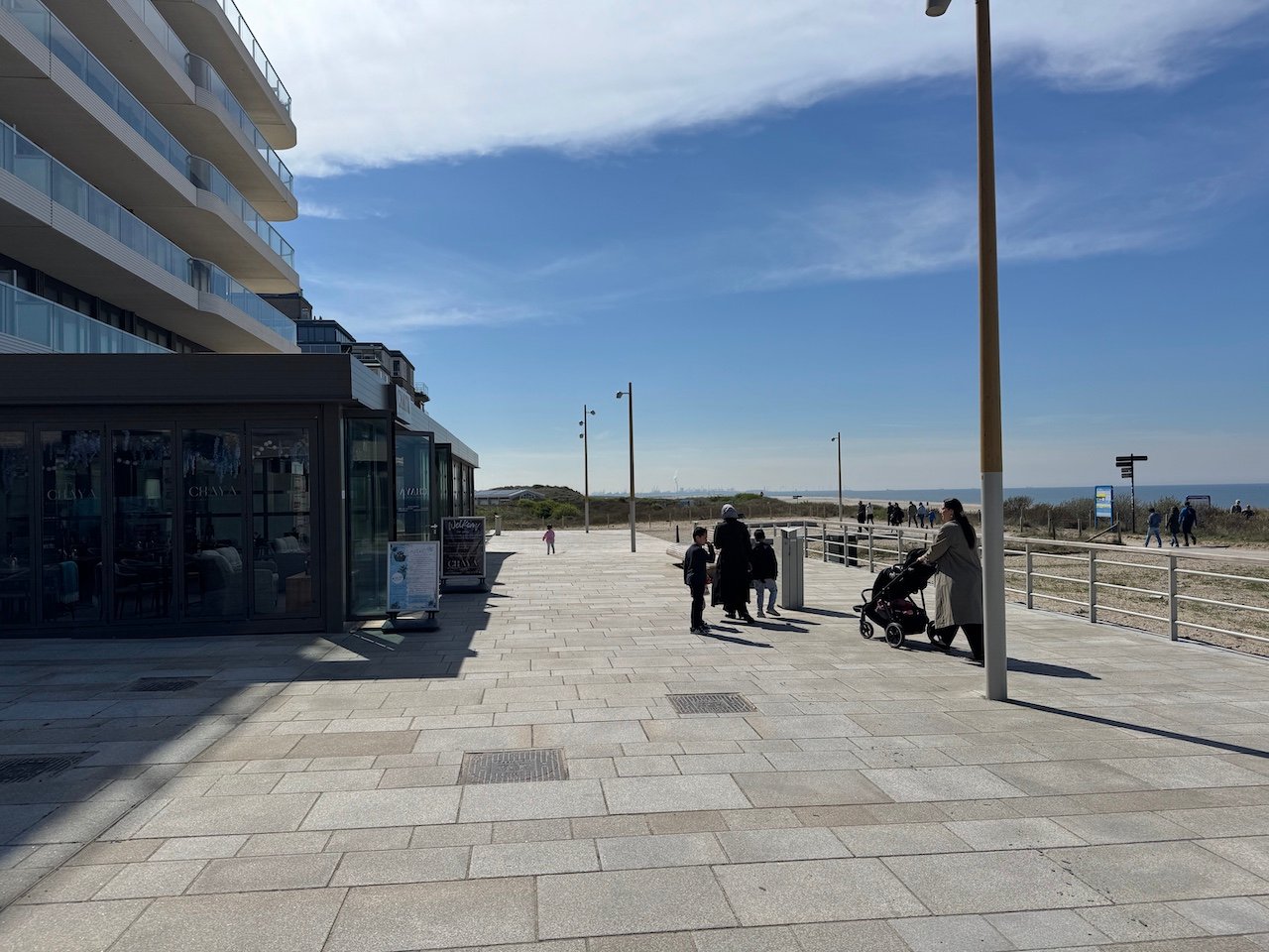 Bekijk foto 3 van Kijkduinboulevard 39