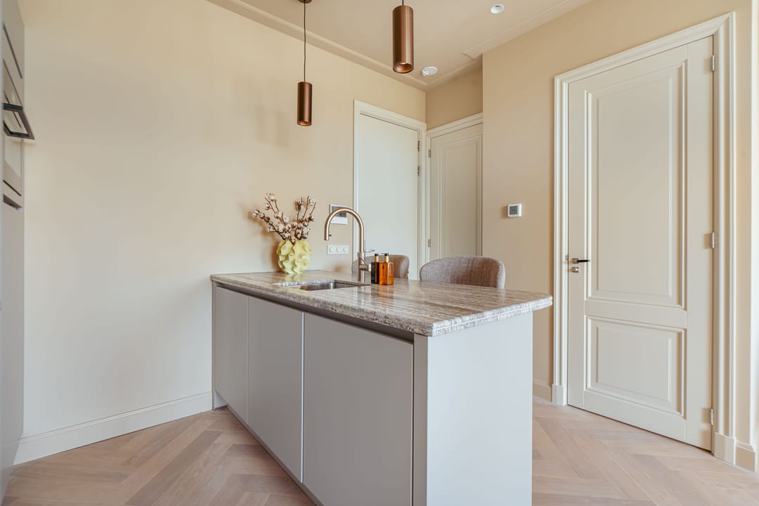 Foto 13 van Nassaukade 89-3B