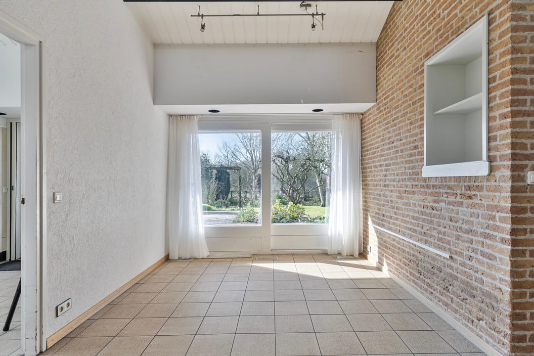 Photo 8 of Van Beethovenlaan 1