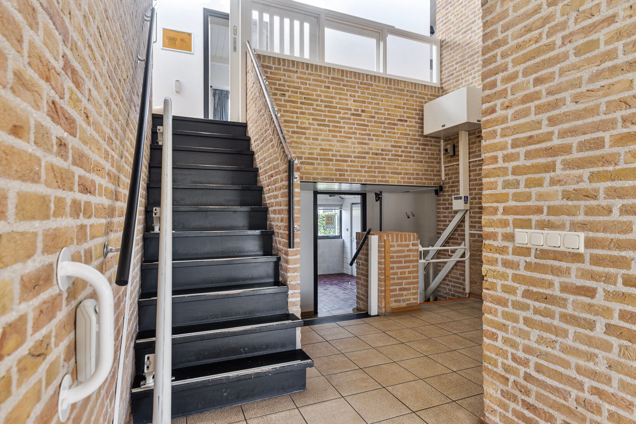 Photo 12 of Van Beethovenlaan 1