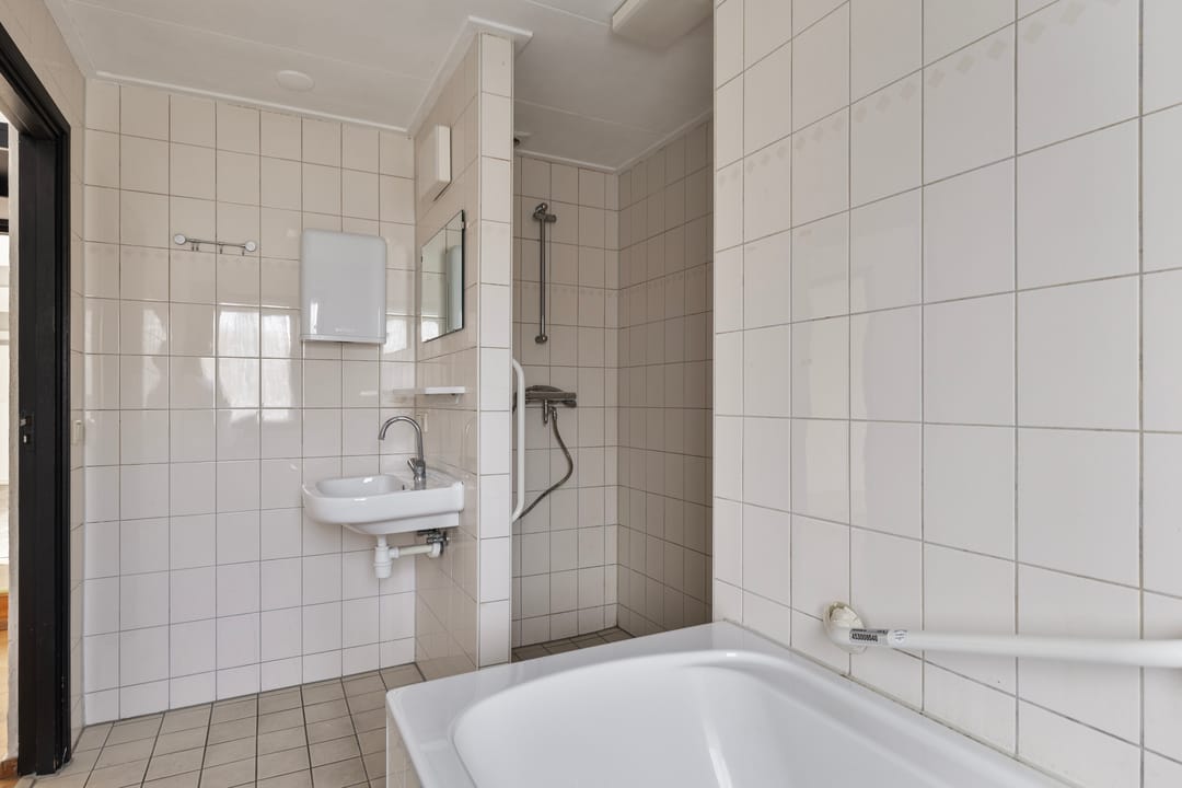 Photo 32 of Van Beethovenlaan 1