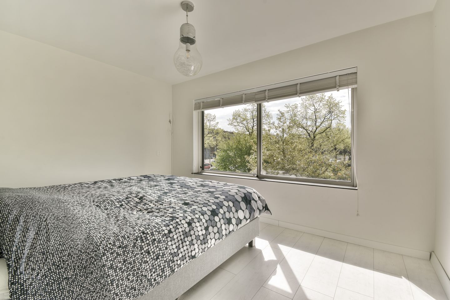 Foto 10 van Olof Palmeplein 125