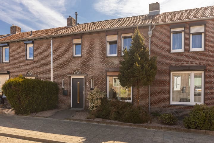 Foto 1 van Vasstraat 30