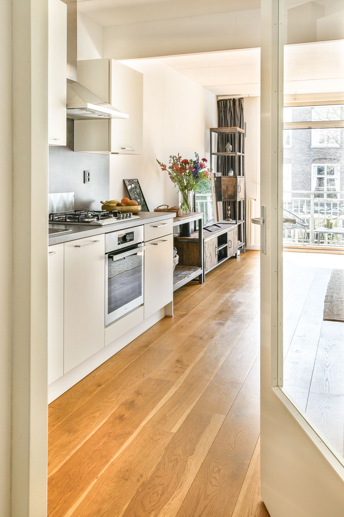 Photo 6 of Deymanstraat 44