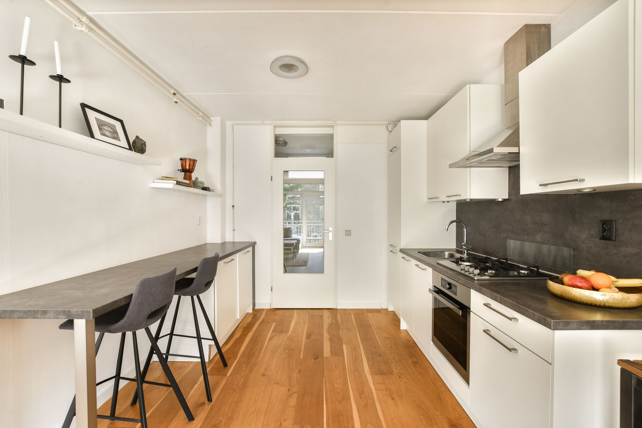 Photo 9 of Deymanstraat 44