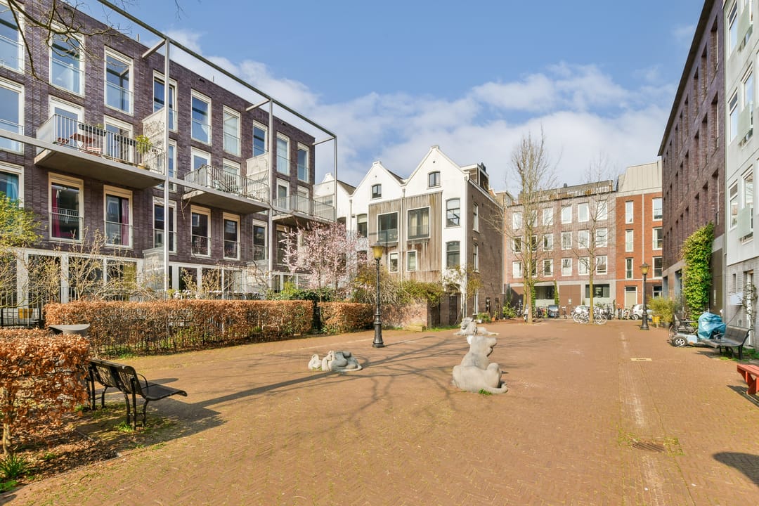 Photo 22 of Deymanstraat 44