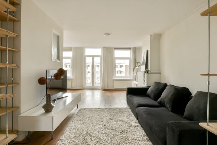 Photo 3 of Spaarndammerstraat 71-3