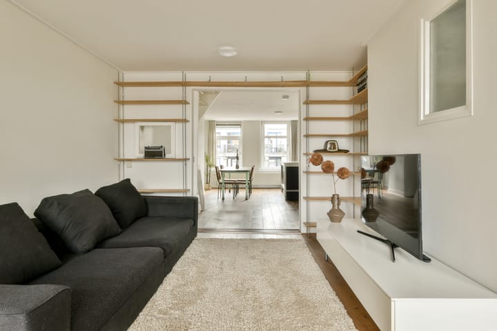 Photo 5 of Spaarndammerstraat 71-3