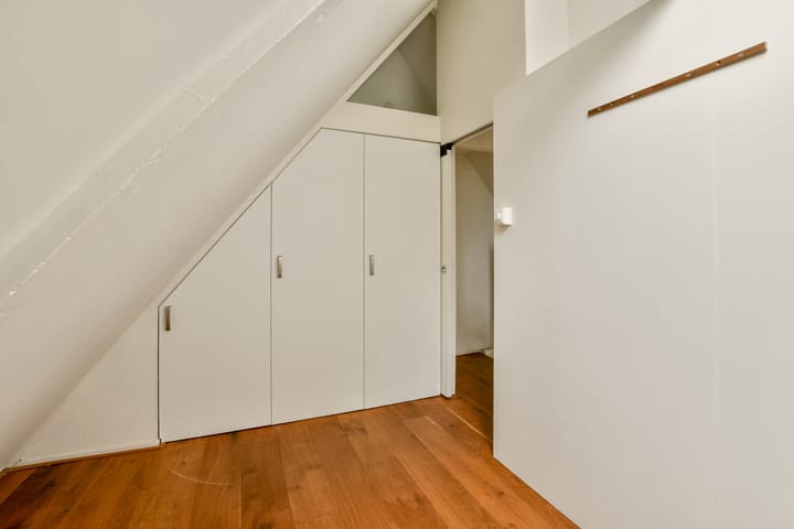 Photo 14 of Spaarndammerstraat 71-3