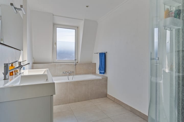 Foto 22 van Papenweg 32-B