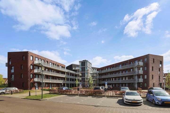 Foto 3 van Rentambt 2