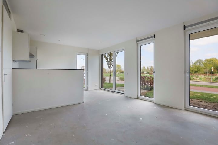 Foto 9 van Rentambt 2