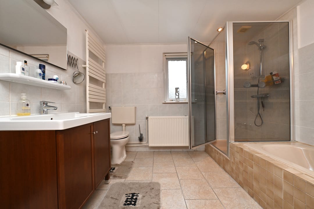 Foto 37 van Achterstraat 28