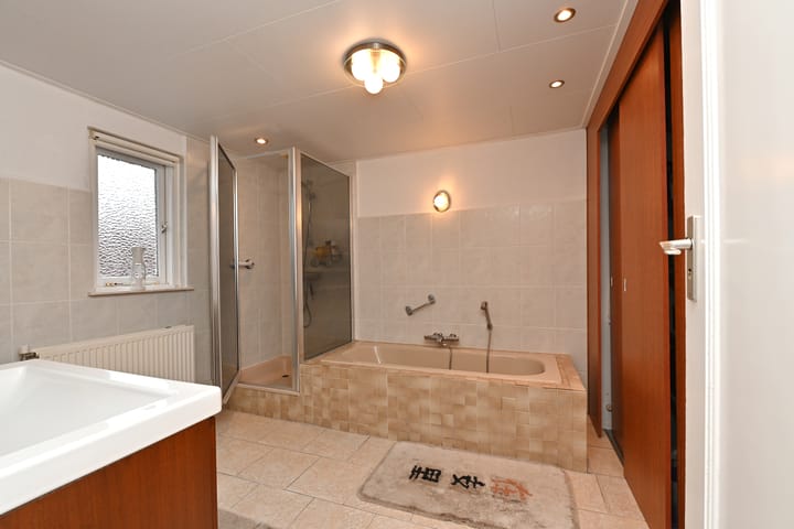 Foto 38 van Achterstraat 28