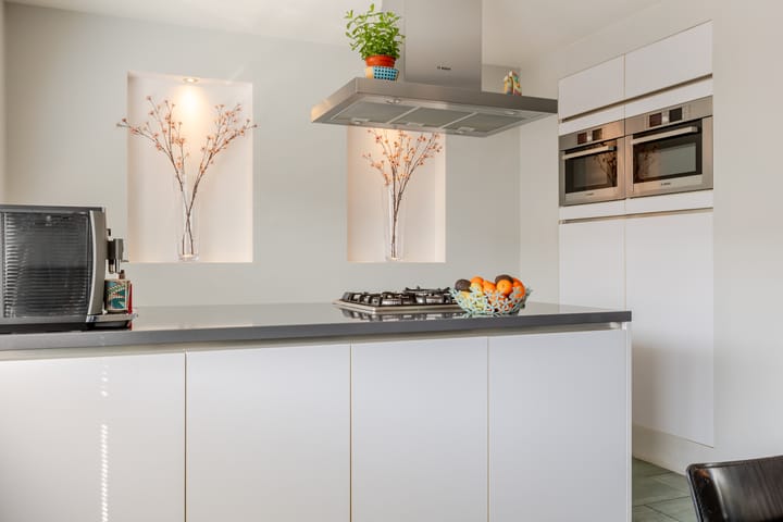 Photo 19 of Jan Schoutenstraat 37