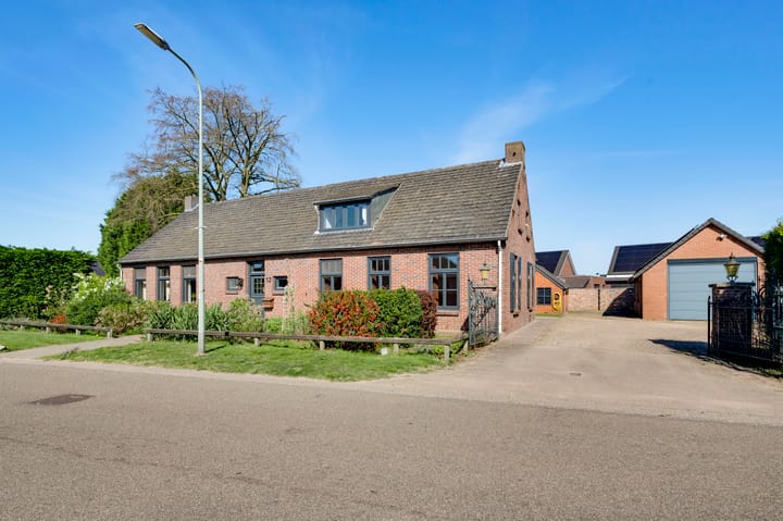 Foto 6 van Crixstraat 12