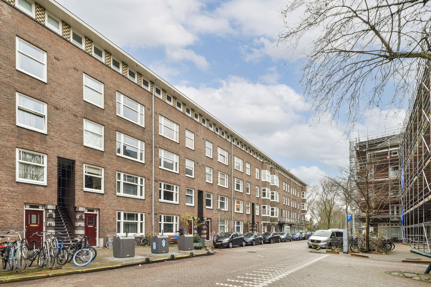 Photo 19 of John Franklinstraat 77-2