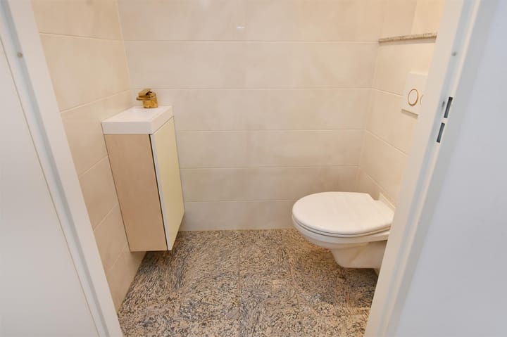 Foto 8 van Molenpolderstraat 2