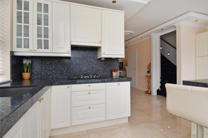 Foto 16 van Molenpolderstraat 2