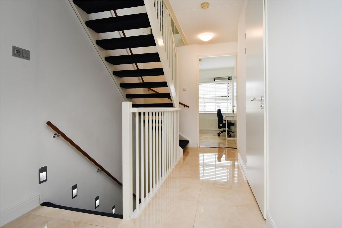 Foto 20 van Molenpolderstraat 2