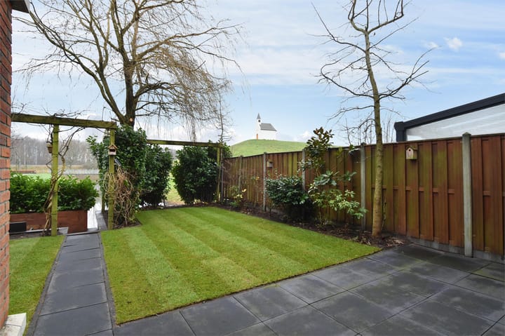 Foto 38 van Molenpolderstraat 2