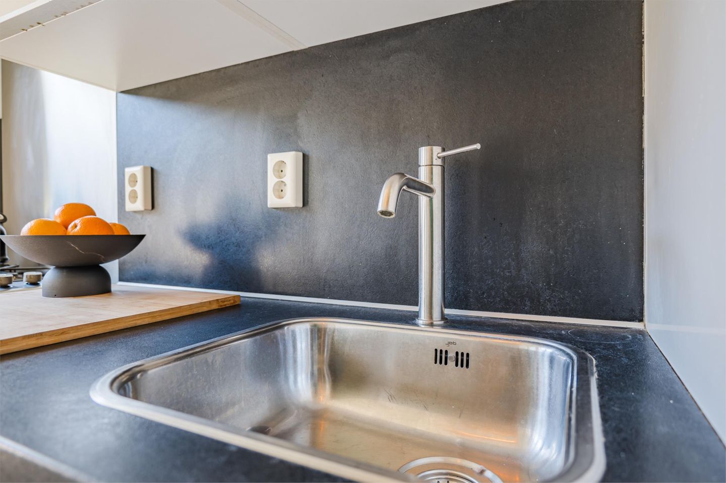 Photo 19 of Betje Wolffstraat 60