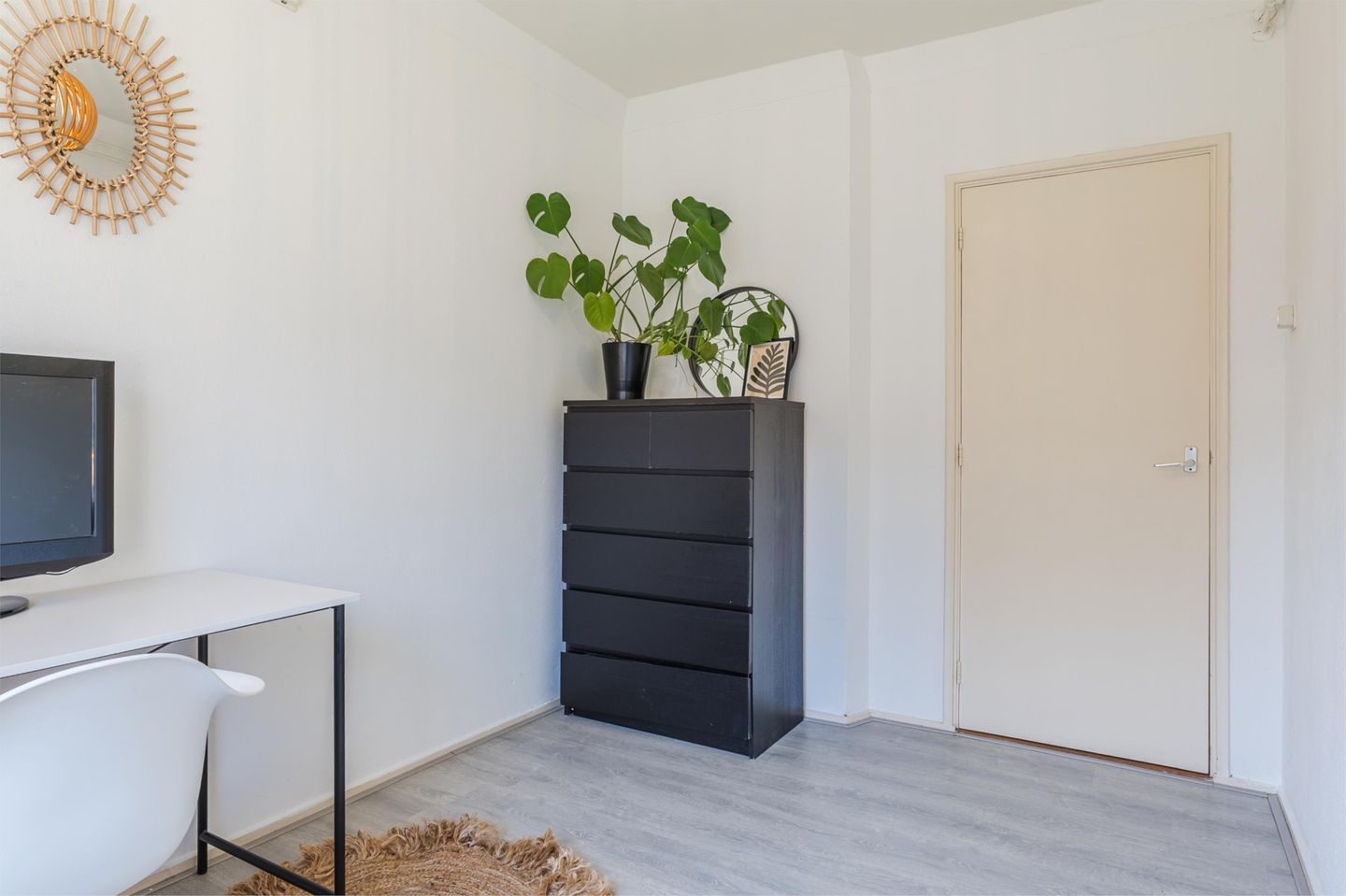 Photo 25 of Betje Wolffstraat 60