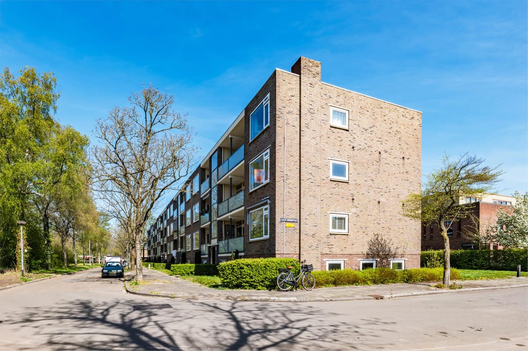 Photo 47 of Betje Wolffstraat 60