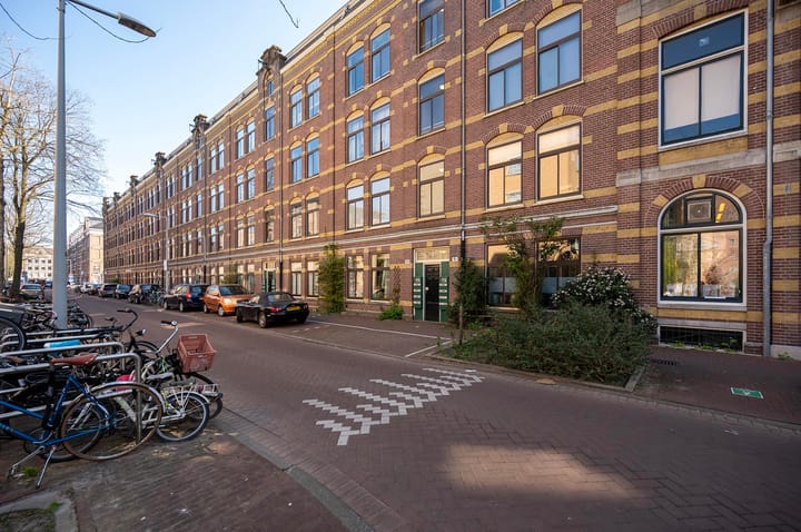 Foto 18 van Van Reigersbergenstraat 61-1