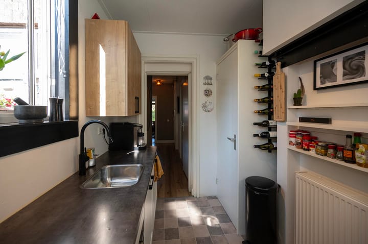 Foto 15 van Van Reigersbergenstraat 61-1