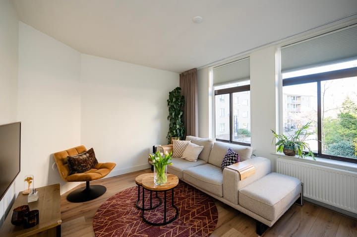 Foto 3 van Van Reigersbergenstraat 61-1