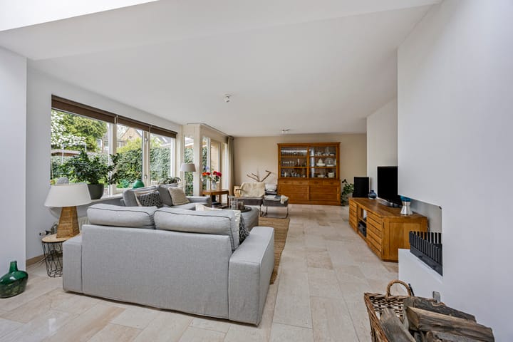 Foto 11 van Golden Earringstraat 9