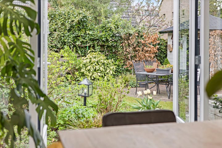 Foto 16 van Golden Earringstraat 9