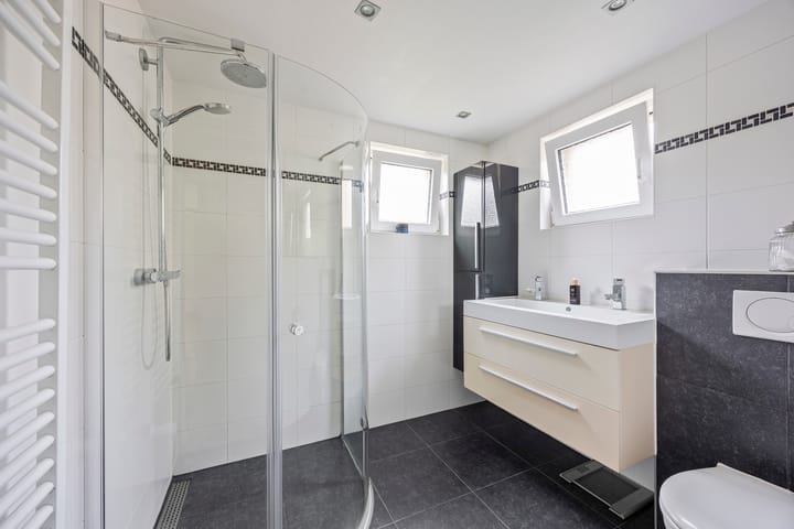 Foto 19 van Golden Earringstraat 9