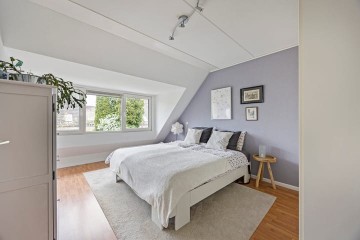 Foto 22 van Golden Earringstraat 9