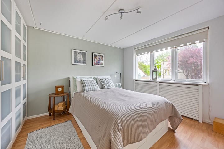 Foto 24 van Golden Earringstraat 9