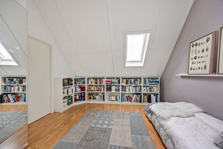 Foto 30 van Golden Earringstraat 9