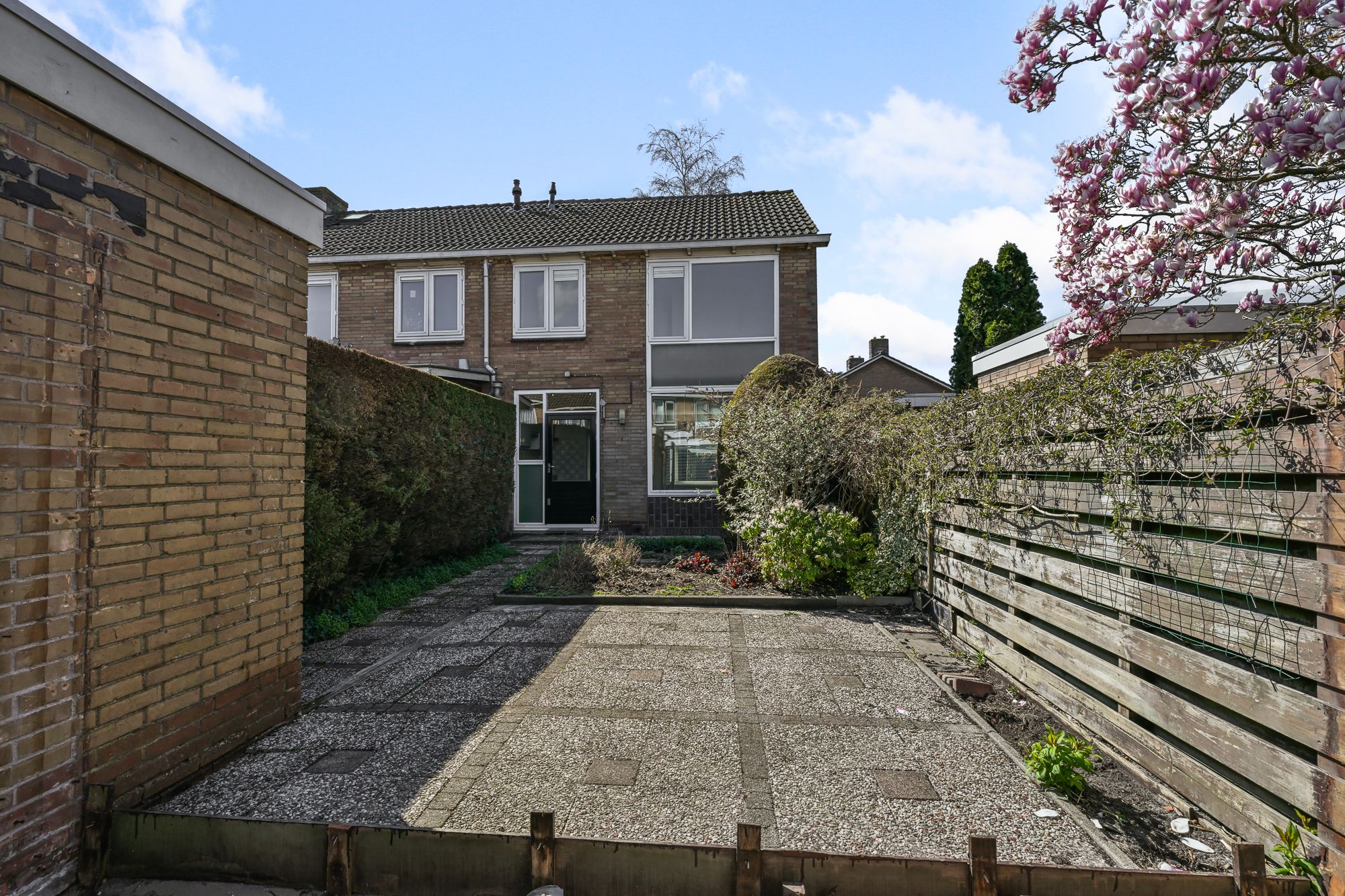 Photo 12 of De Peereboomstraat 22