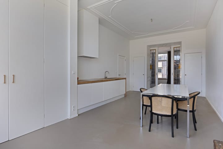 Foto 13 van Weimarstraat 78