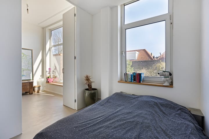 Foto 15 van Weimarstraat 78