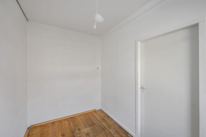 Foto 9 van Burmanstraat 22-2