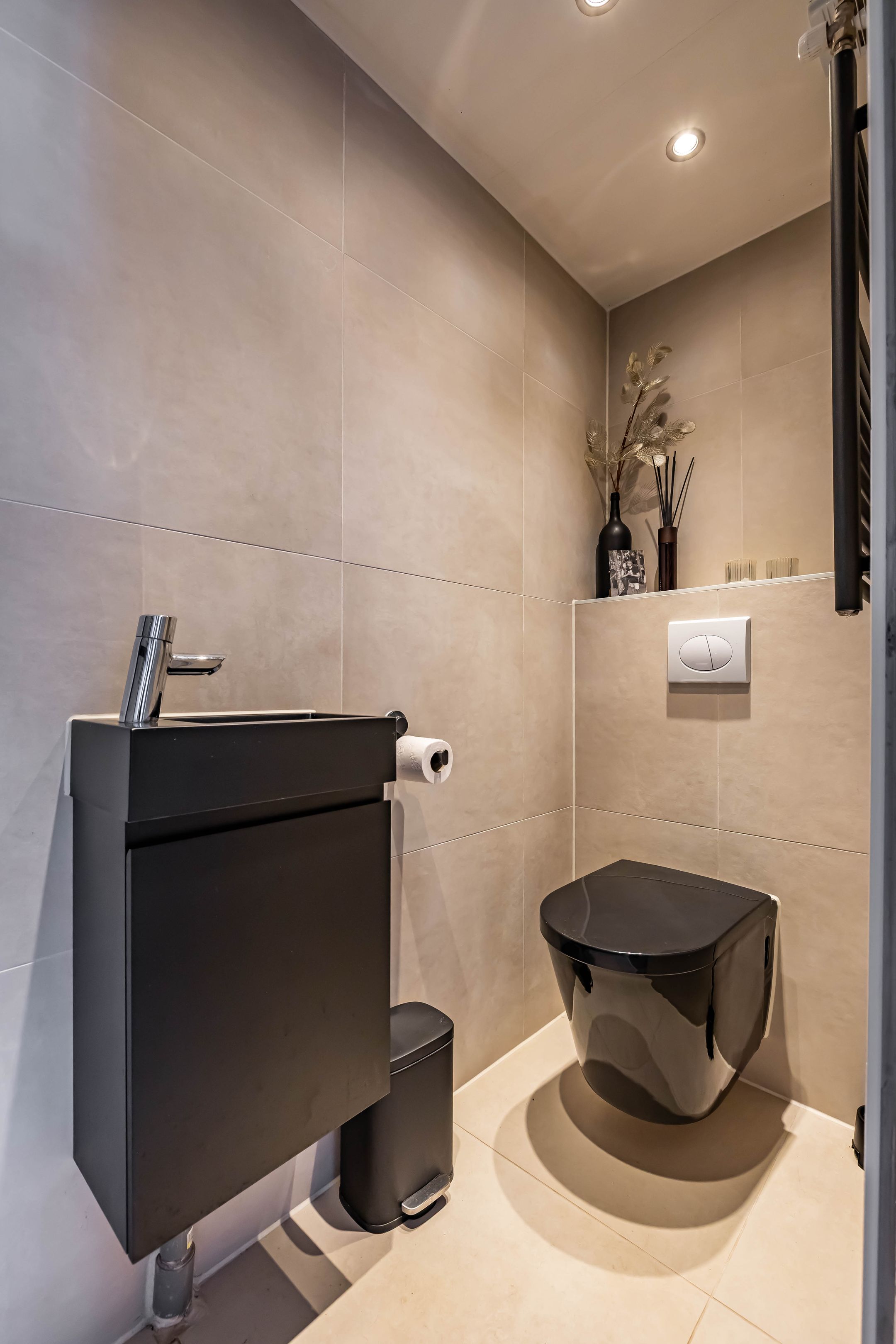 Photo 39 of Jan Goeverneurstraat 31-A