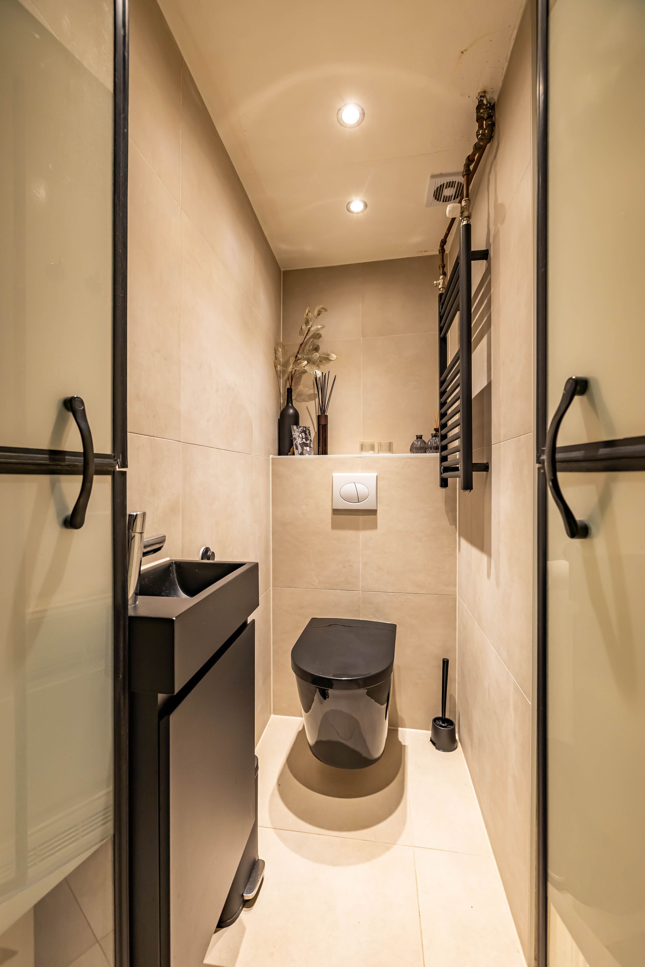 Photo 42 of Jan Goeverneurstraat 31-A