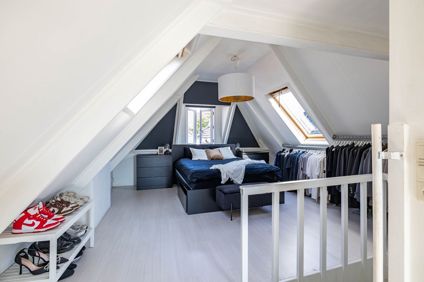 Photo 44 of Jan Goeverneurstraat 31-A